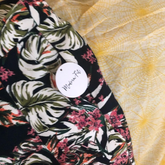 Pants - Picture 4 of 4